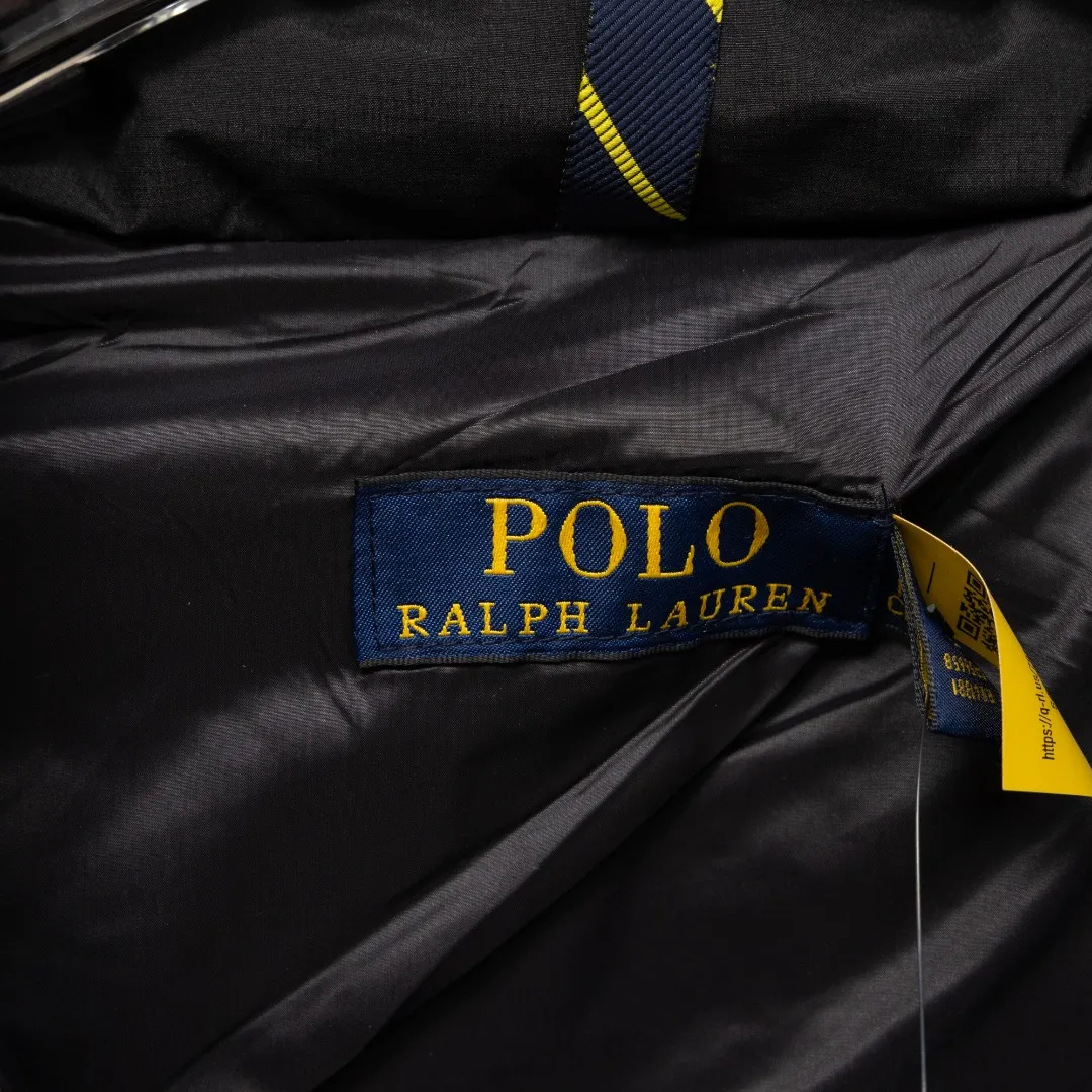 P600 top version (different currency) You can scan the code to enter the official website (national standard 90 down) Style: POLO Ralph Lauren small label embroidery knitted old money style down vest Color: picture color Size: S-XL Fabric: woven (national standard 90 down) Accessories: full set of customized accessories No gender distinction, same style for men and women